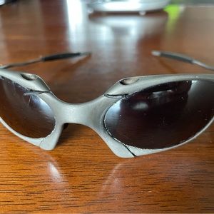 Rare Vintage Oakley Sunglasses Romeo 1 X Metal. Original Lens.